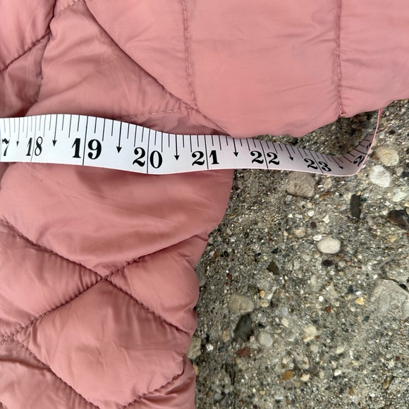 ⭐️SOLD ⭐️Womens 100% Nylon Quilted Jacket Size L Rose Colored - Picture 6 of 9